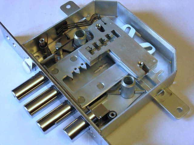 interior cerradura borjas